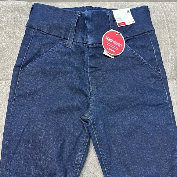 🥰🥰Express Denim Perfect Legging High Rise🥰🥰 - Picture 2 of 7